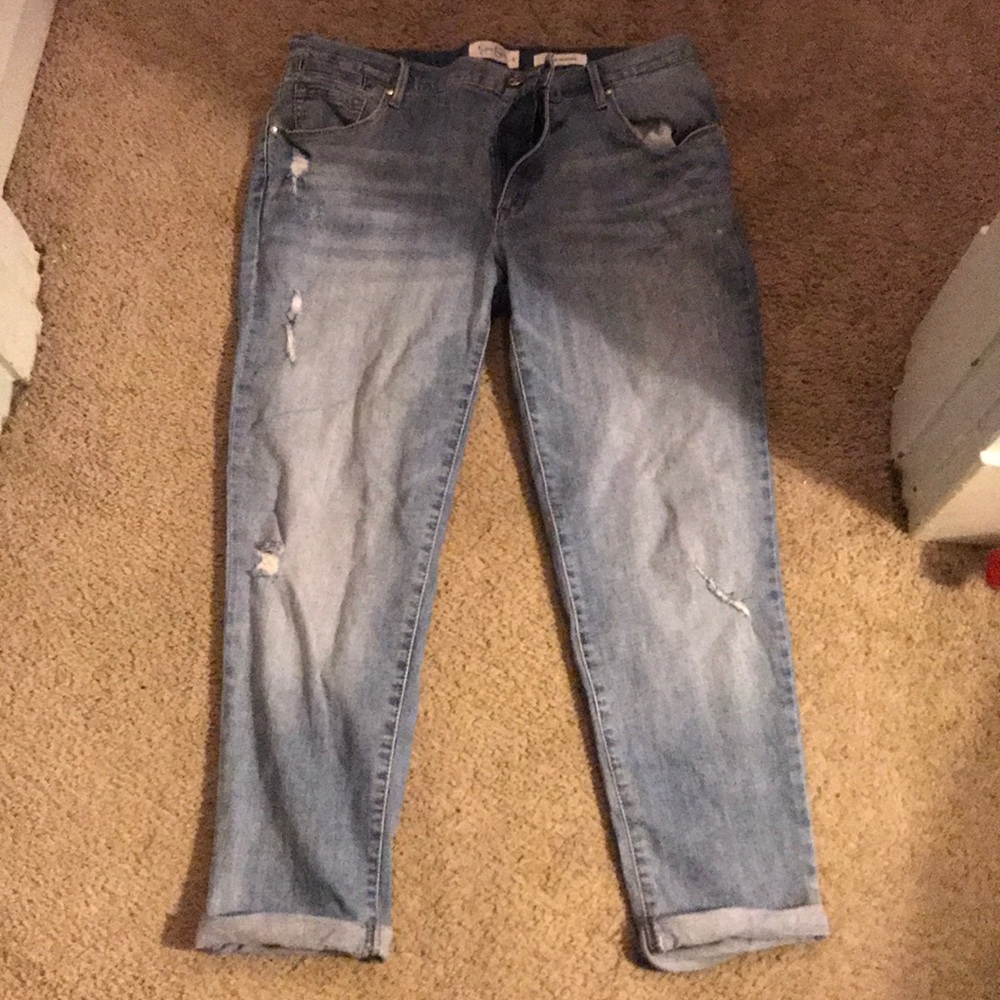 Jessica Simpson boyfriend jeans